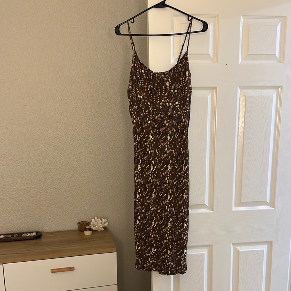 Elegant Brown Floral Dress